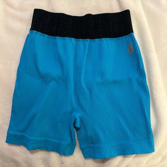 Blue free people movement biker short set - Picture 2 of 3